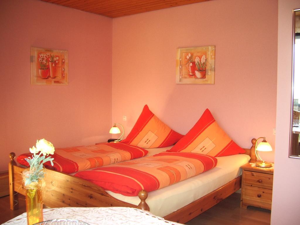 Gaestehaus Resi Hotel Zeltingen-Rachtig Szoba fotó