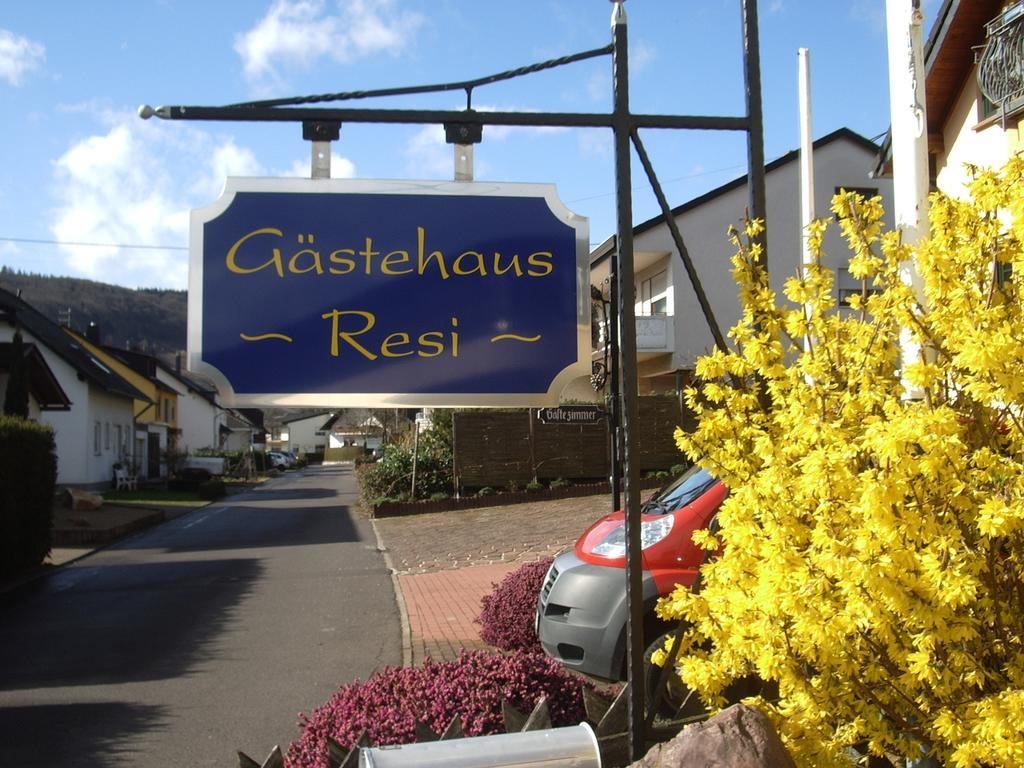 Gaestehaus Resi Hotel Zeltingen-Rachtig Kültér fotó